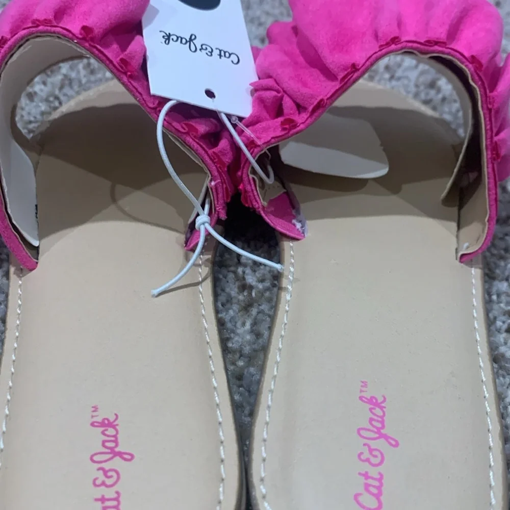 Cat and Jack Girls ‘Gwen’ Open Toe Sandals